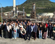 Estudiantes de Camarabilbao University Business School visitan las instalaciones de Petronor